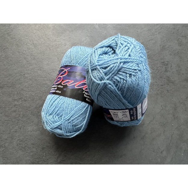 BALTICA- 100% Virgin wool, 50gr/ 250m, Nr 540