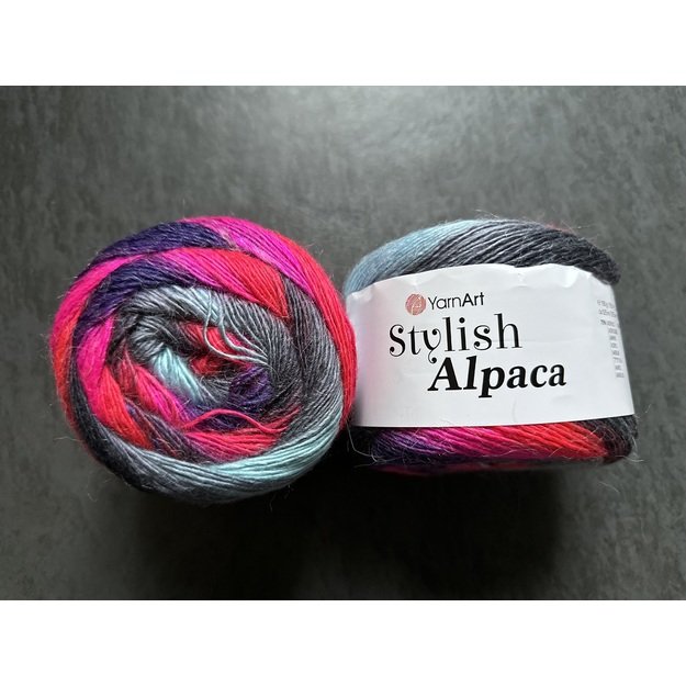 STYLISH ALPACA- 25% Alpaca, 75% Acrylic, 150 gr / 525 m, Nr 7711