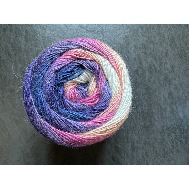 STYLISH ALPACA- 25% Alpaca, 75% Acrylic, 150 gr / 525 m, Nr 7717