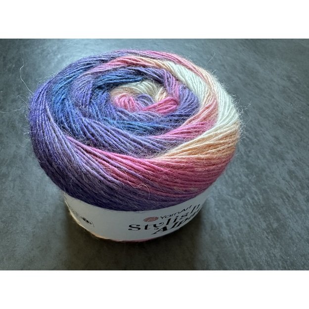 STYLISH ALPACA- 25% Alpaca, 75% Acrylic, 150 gr / 525 m, Nr 7717