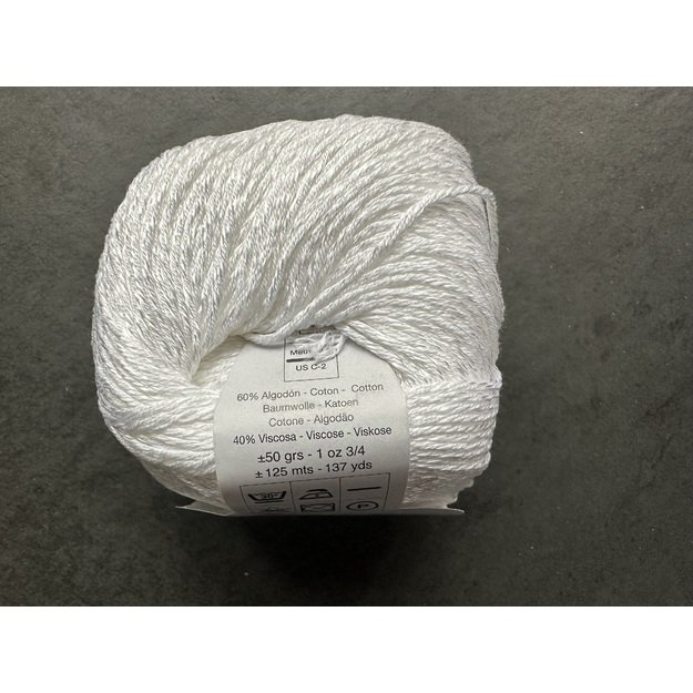 BRISA- 60% mercerized Cotton, 40% viscose, 50gr/ 125m, Nr 01