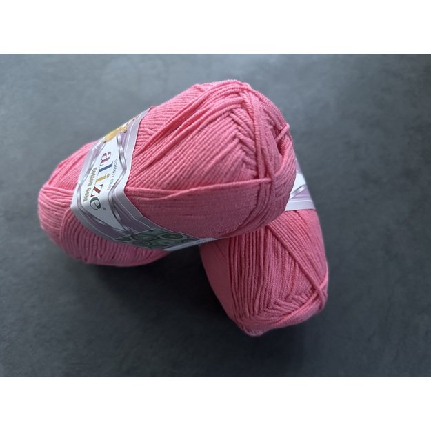 COTTON GOLD Alize- 55% Cotton, 45% Acrylic, 100gr/ 330m, Nr 33
