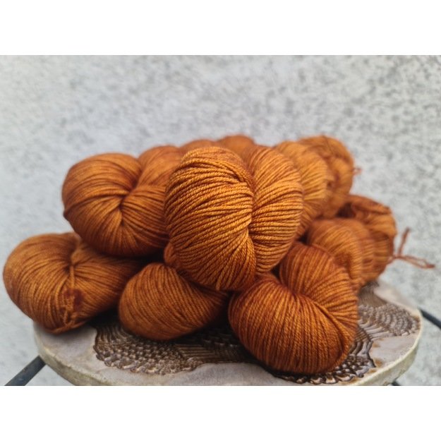 WOOL STAR Gazzal- 100% Superwash Merino Fine Wool, 100 gr/ 350m, Nr 3812