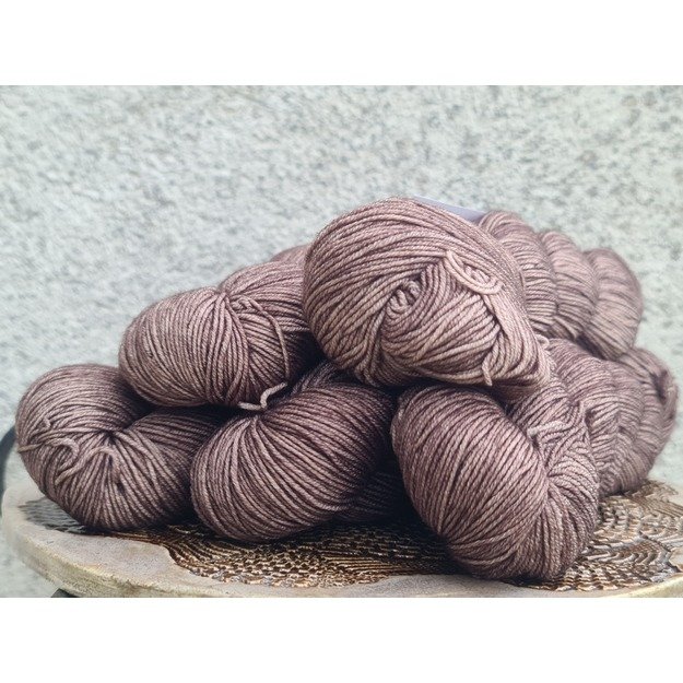 WOOL STAR Gazzal- 100% Superwash Merino Fine Wool, 100 gr/ 350m, Nr 3805