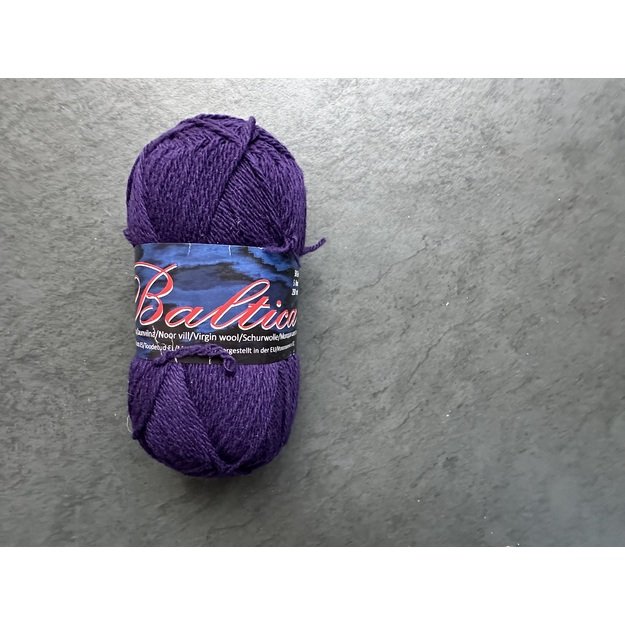 BALTICA- 100% Virgin wool, 50gr/ 250m, Nr 723