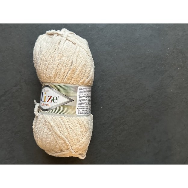 SOFTY PLUS Alize- 100% Mikropoliester, 100 gr/ 120m, Nr 310