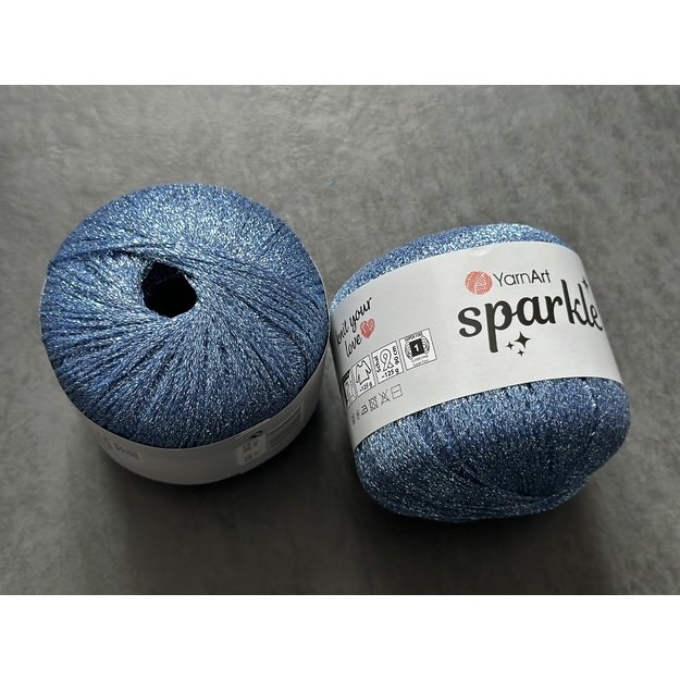 SPARKLE- 60% Metallic polyester, 40% polyamide, 25gr/ 160 m, Nr 1318