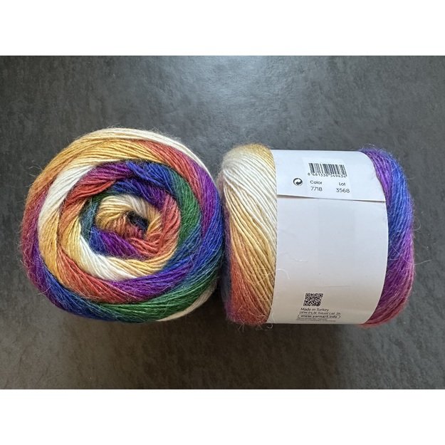 STYLISH ALPACA- 25% Alpaca, 75% Acrylic, 150 gr / 525 m, Nr 7718