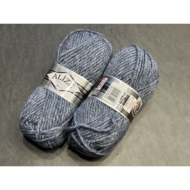 SUPERLANA MAXI Alize- 25% Wool , 75% Acrylic- 100 gr / 100 m, Nr 806