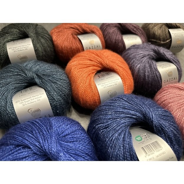 EXCLUSIVE Gazzal- 60% superwash merino fine, 10% super kid mohair, 30% mulberry silk, 25gr/ 200m, Nr 9921