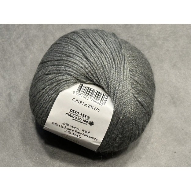 BABY WOOL Gazzal- 40% acrylic, 20% cashmere PA, 40% lana merino, 50gr/ 175m, Nr 818