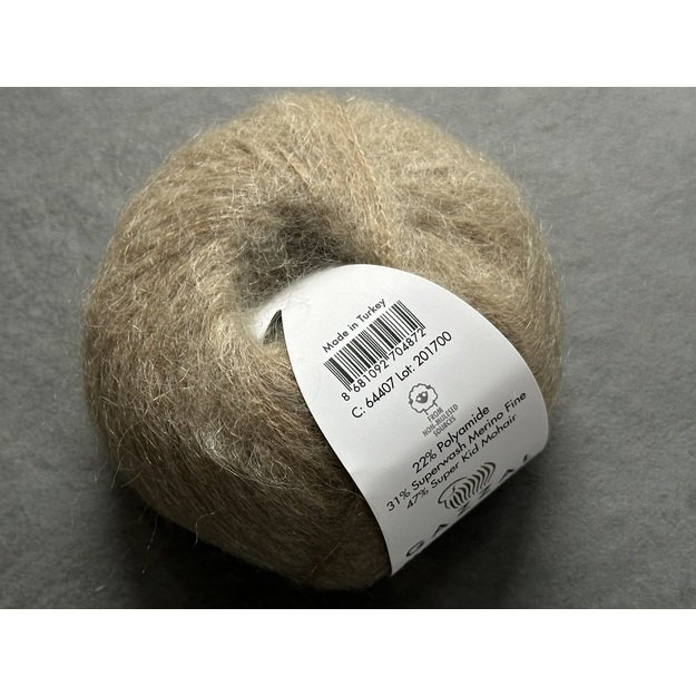 SUPER KID MOHAIR Gazzal- 22% polyamide, 31% superwash Merino fine, 47% super kid mohair, 25gr/ 237m, Nr 64407