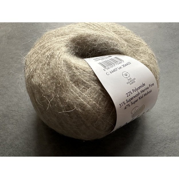 SUPER KID MOHAIR Gazzal- 22% polyamide, 31% superwash Merino fine, 47% super kid mohair, 25gr/ 237m, Nr 64407