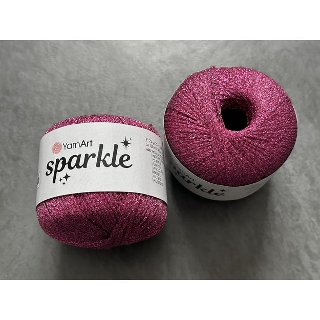 SPARKLE- 60% Metallic polyester, 40% polyamide, 25gr/ 160 m, Nr 1338