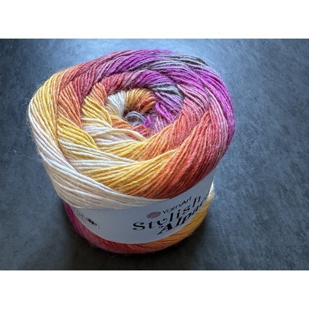 STYLISH ALPACA- 25% Alpaca, 75% Acrylic, 150 gr / 525 m, Nr 7719