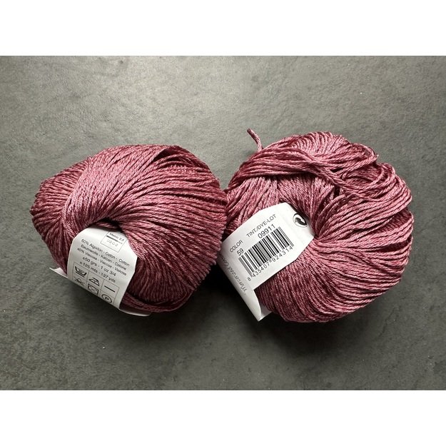BRISA- 60% mercerized Cotton, 40% viscose, 50gr/ 125m, Nr 59