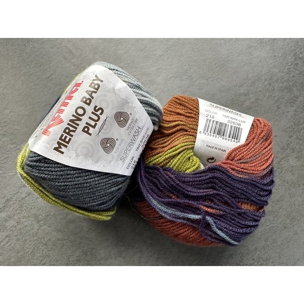 MERINO BABY PLUS Katia- 100% Virgin Wool superwash, 50 gr/ 165 m, Nr 218 1