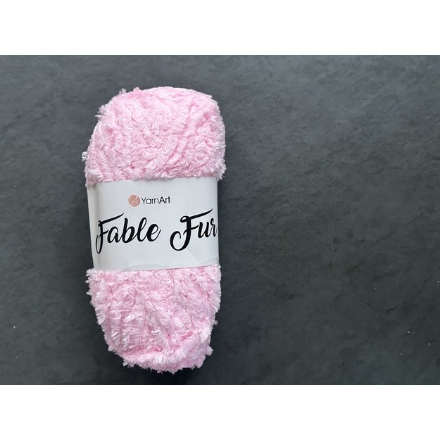 FABLE FUR Yarn Art - 100% micro polyester, 100 gr/ 100 m, Nr 977
