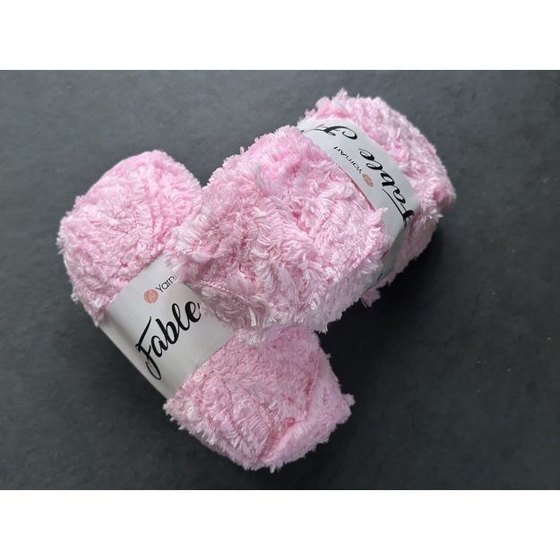FABLE FUR Yarn Art - 100% micro polyester, 100 gr/ 100 m, Nr 977 2
