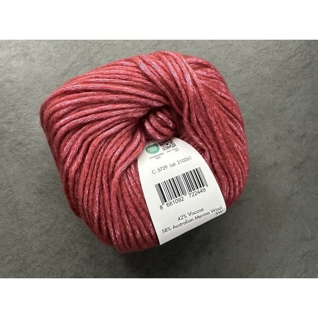 SISLEY- 58% Australijos merino vilna, 42% viskozė, 50 g./ 105 m, Nr 5729 2
