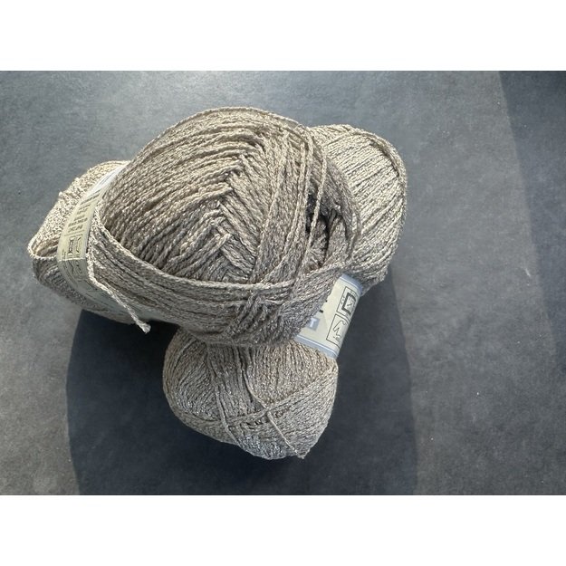SOPHIST YarnArt- 56% Polyamide, 26% Soft Viscose, 18% Dralon, 100gr/ 400m, Nr 126