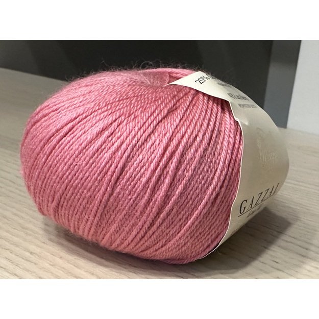 BABY WOOL Gazzal- 40% acrylic, 20% cashmere PA, 40% lana merino, 50gr/ 175m, Nr 831