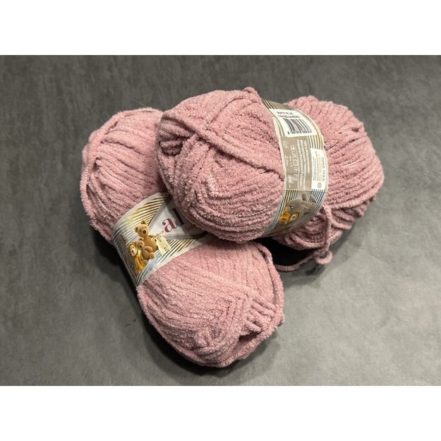 SOFTY PLUS Alize- 100% Mikropoliester, 100 gr/ 120m, Nr 295