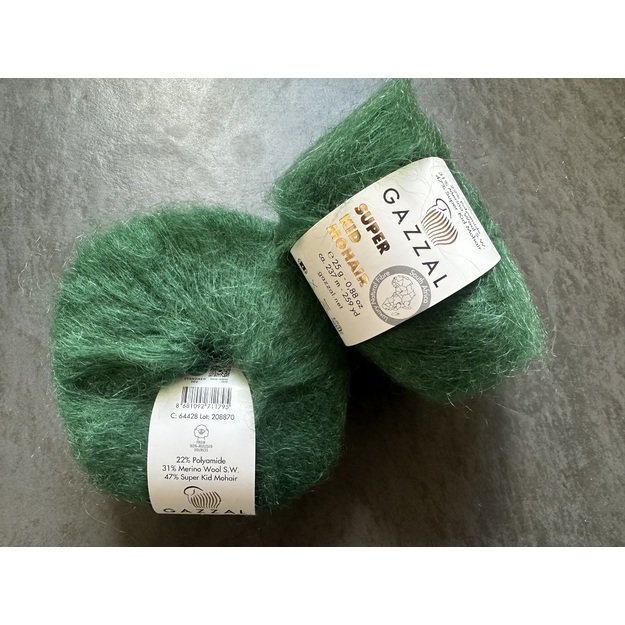 SUPER KID MOHAIR Gazzal- 22% polyamide, 31% superwash Merino fine, 47% super kid mohair, 25gr/ 237m, Nr 64428