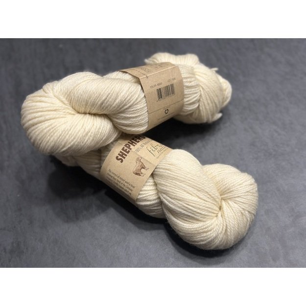 SHEPHERD'S OWN Fibra Natura- 100% All Natural Undyed Wool, 100 gr/ 230 m, Nr 40001