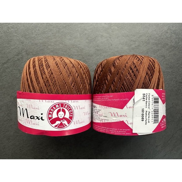 MAXI Madame Tricote- 100% Cotton, 100gr / 565m, Nr 5541 2