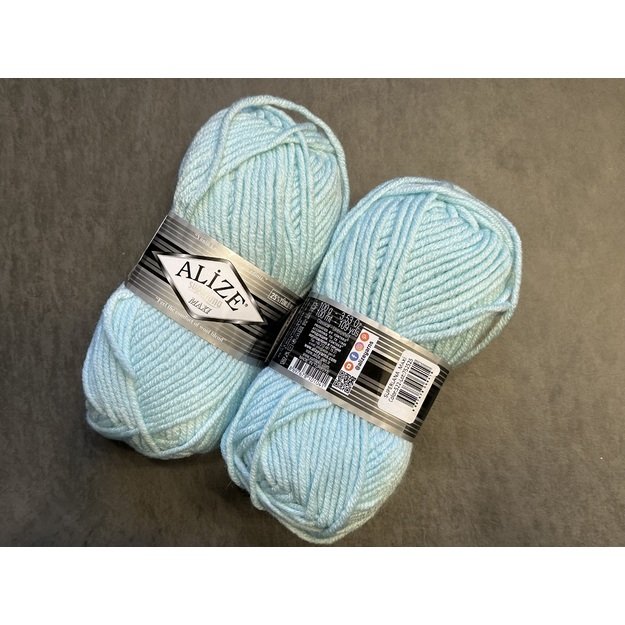 SUPERLANA MAXI Alize- 25% Wool , 75% Acrylic- 100 gr / 100 m, Nr 522