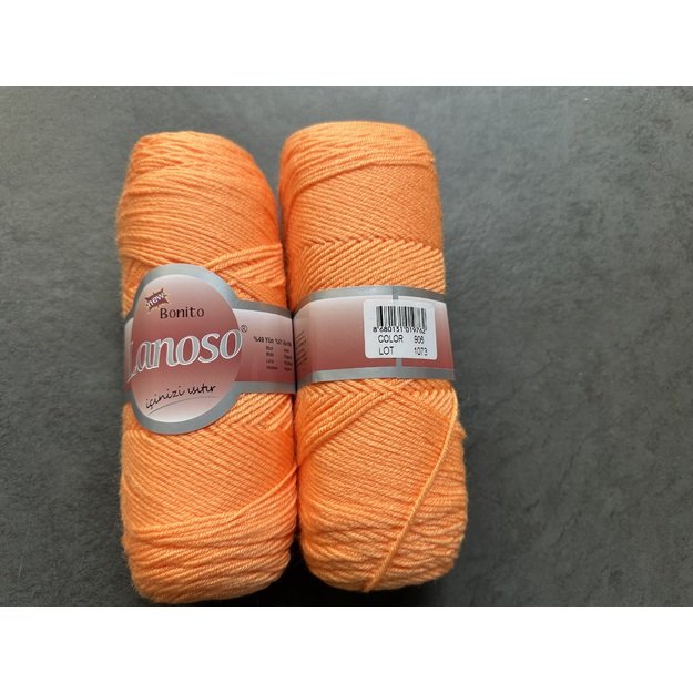 BONITO lanoso- 49% wool, 51% acrylic, 100gr/ 300m, Nr 906