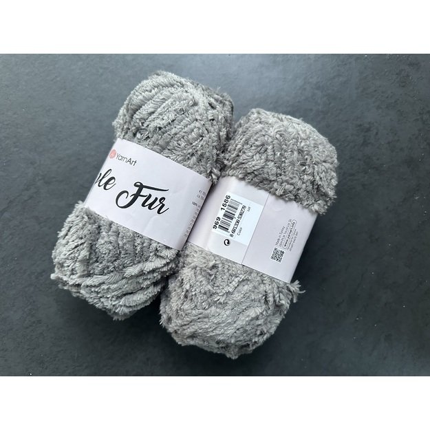 FABLE FUR Yarn Art - 100% micro polyester, 100 gr/ 100 m, Nr 969 1