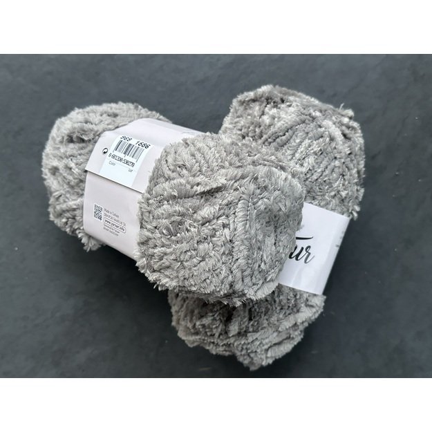 FABLE FUR Yarn Art - 100% micro polyester, 100 gr/ 100 m, Nr 969 2