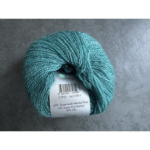 EXCLUSIVE Gazzal- 60% superwash merino fine, 10% super kid mohair, 30% mulberry silk, 25gr/ 200m, Nr 9935 1