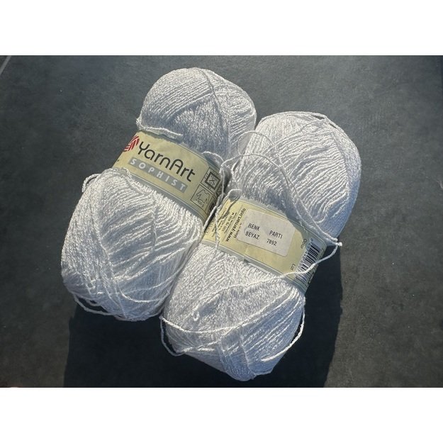 SOPHIST YarnArt- 56% Polyamide, 26% Soft Viscose, 18% Dralon, 100gr/ 400m, Nr 92
