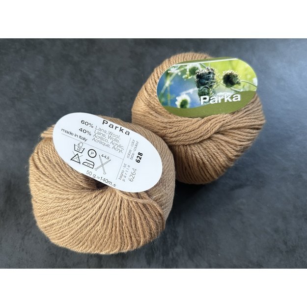 PARKA- 60% Wool, 40% Acrilic, 50 gr/ 140m, Nr 628