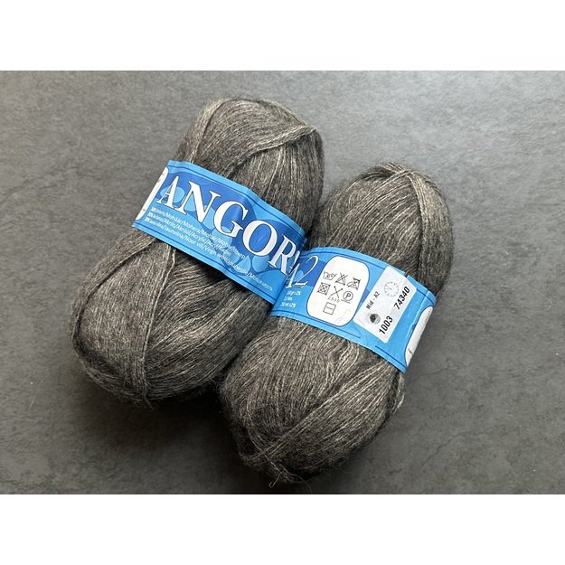 Angora2- 50% Mohair (moheris), 30% Acrylic ( akrilanas), 20% Virgin wool (jauna vilna), 100gr/ 750m, Nr 1003