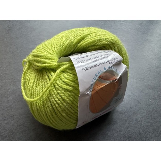 BABY WOOL Alize- 40% Wool, 40% Acrylic, 20% Bamboo, 50gr/ 175m, Nr 612