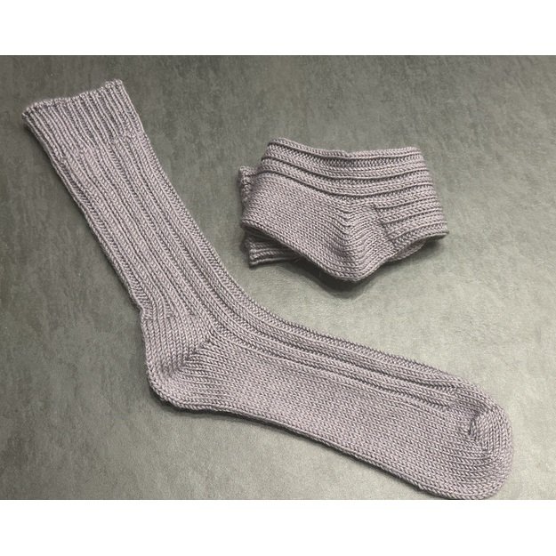 KOJINĖS- 75% superwash merino vilna, 25% poliamidas, S-829W, dydis- 40/45 1