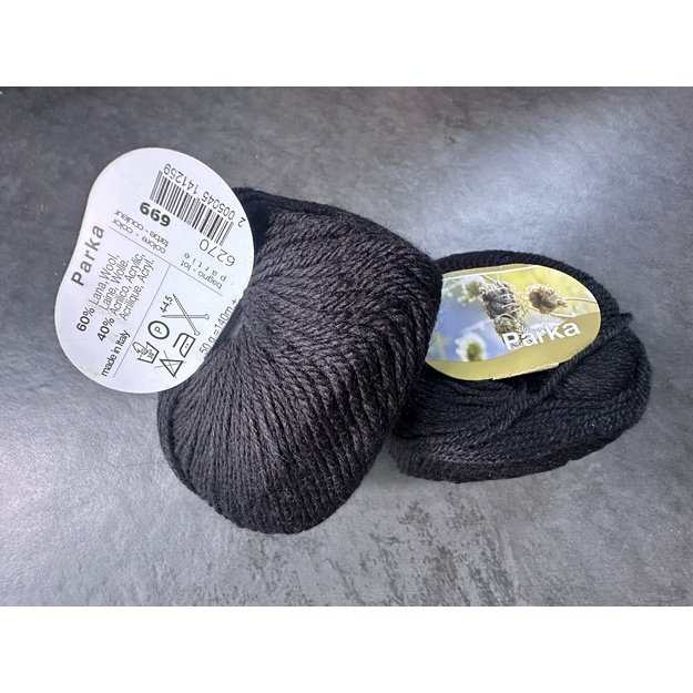 PARKA- 60% Wool, 40% Acrilic, 50 gr/ 140m, Nr 699