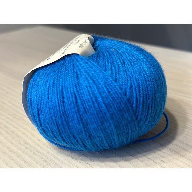 BABY WOOL Gazzal- 40% acrylic, 20% cashmere PA, 40% lana merino, 50gr/ 175m, Nr 822