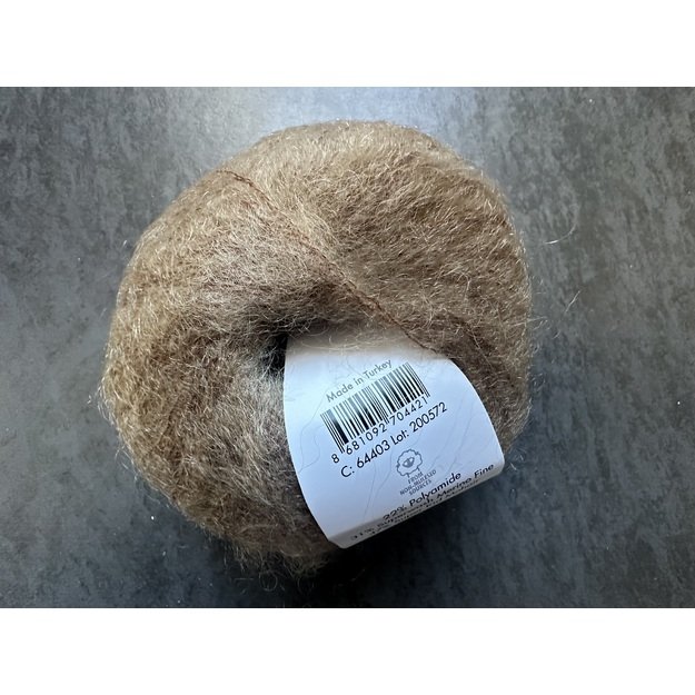 SUPER KID MOHAIR Gazzal- 22% polyamide, 31% superwash Merino fine, 47% super kid mohair, 25gr/ 237m, Nr 64403