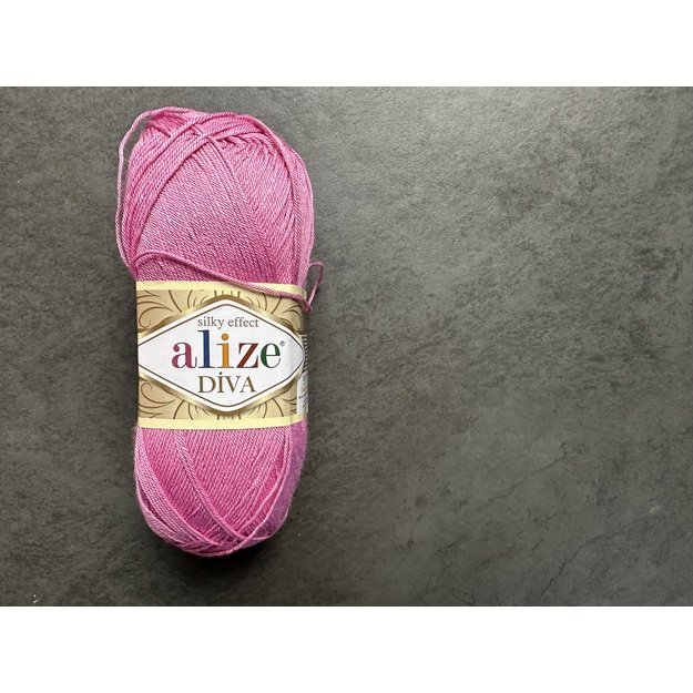 DIVA Alize- 100% microfiber acrylic, 100gr/ 350m, Nr 178