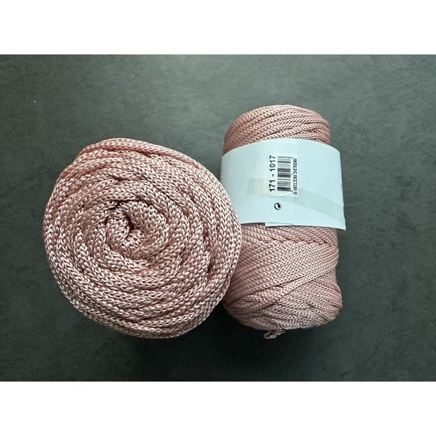 MACRAME XL- 100% poliesteris, 250 gr/ 130m. Nr 171