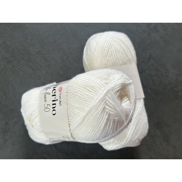 MERINO DE LUXE 50- 50% Wool Schurwolle, 50% Acrylic, 100gr / 280m, Nr 501