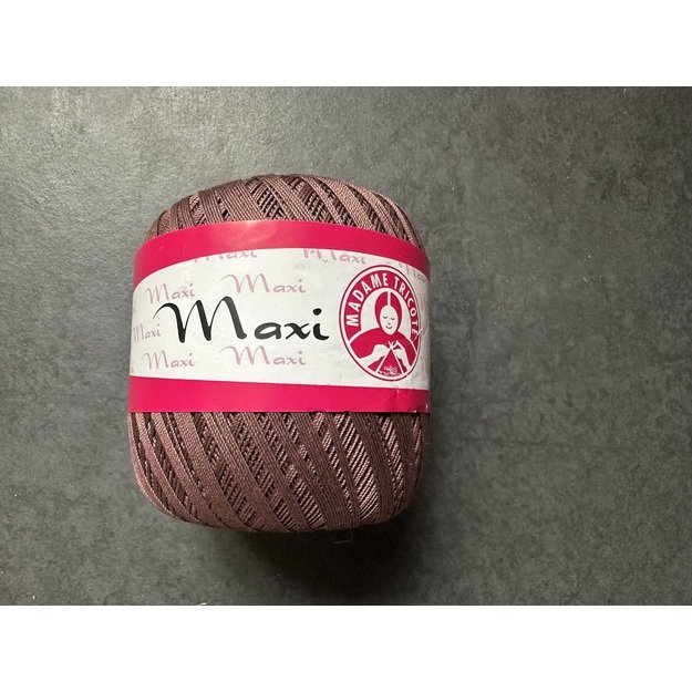 MAXI Madame Tricote- 100% Cotton, 100gr / 565m, Nr 4655