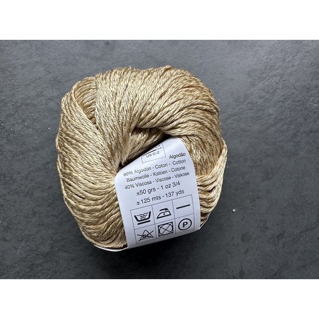 BRISA- 60% mercerized Cotton, 40% viscose, 50gr/ 125m, Nr 27