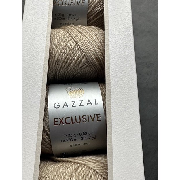 EXCLUSIVE Gazzal- 60% superwash merino fine, 10% super kid mohair, 30% mulberry silk, 25gr/ 200m, Nr 9901