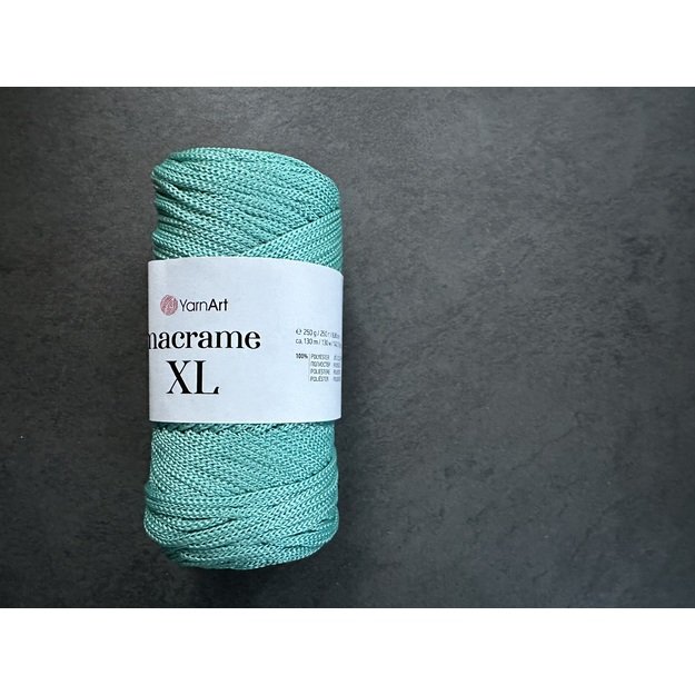 MACRAME XL- 100% poliesteris, 250 gr/ 130m. Nr 172